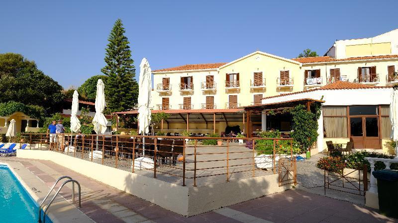 Karavados Beach Hotel Karavádhos