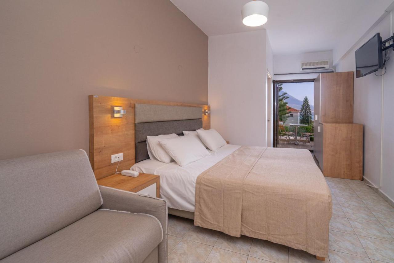 Karavados Beach Hotel Otel 3*