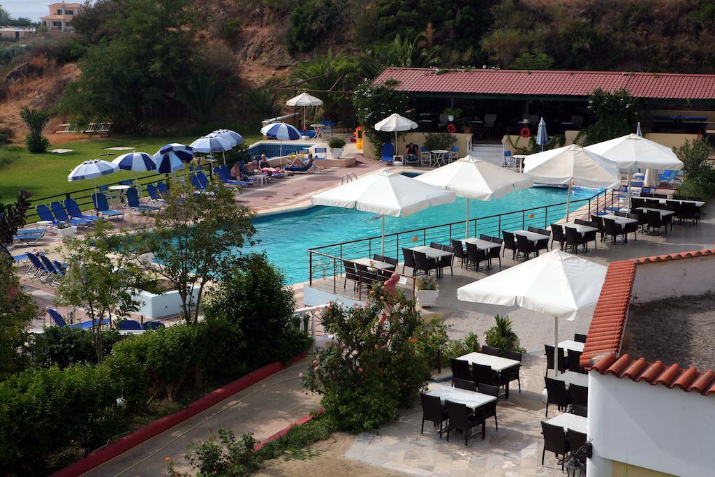 Karavados Beach Hotel Otel 3*