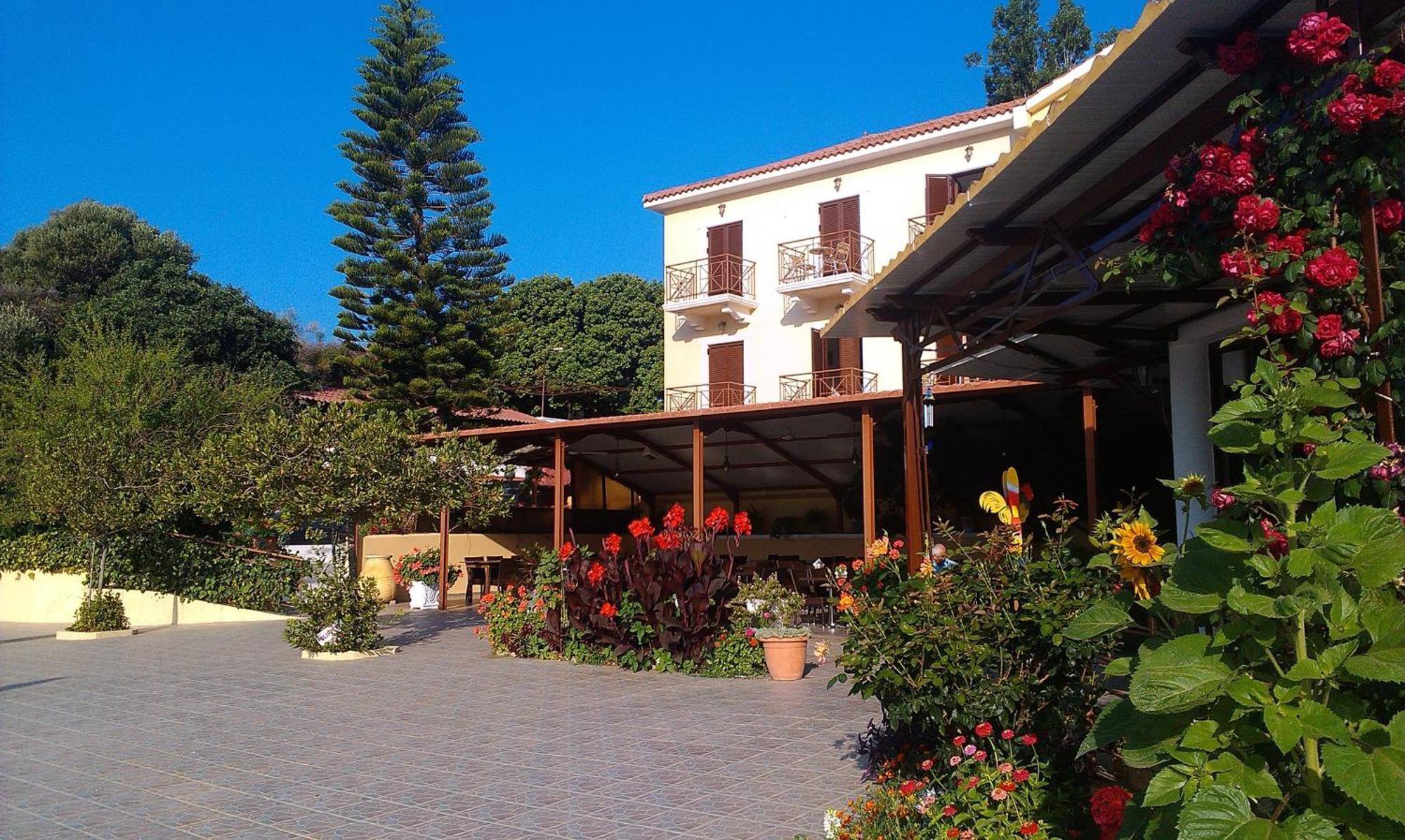 Karavados Beach Hotel Hotel 3*