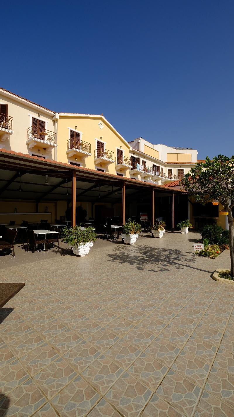 Karavados Beach Hotel Hotel 3*