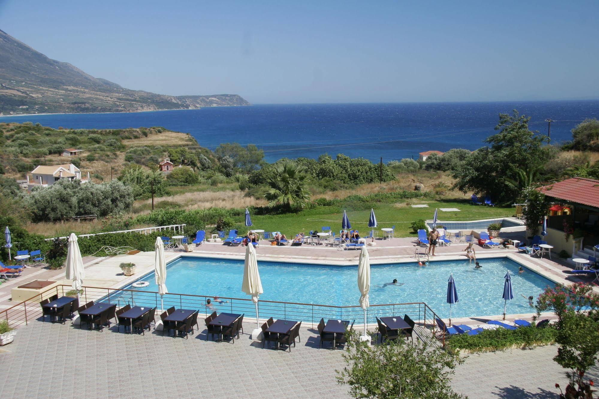 Hotel Karavados Beach Hotel